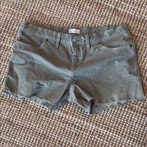 Carve Designs Green Jean Shorts Relaxed Fit